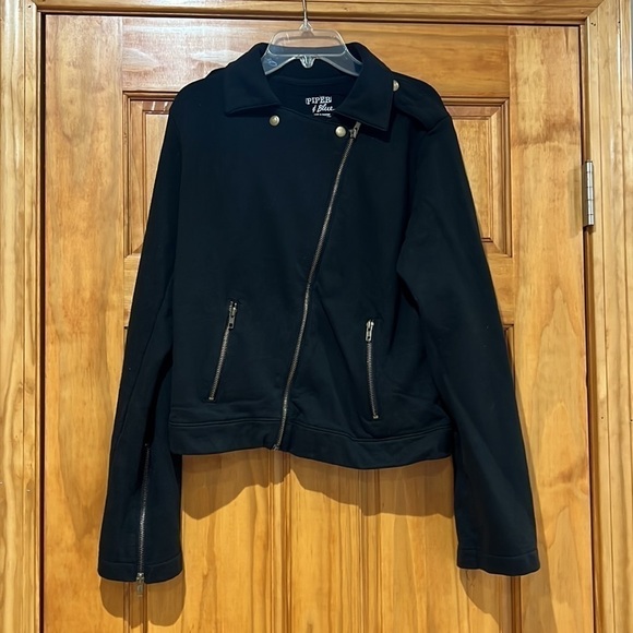 Piper & Blue Biker Jacket Woman's Size Medium - Picture 3 of 6